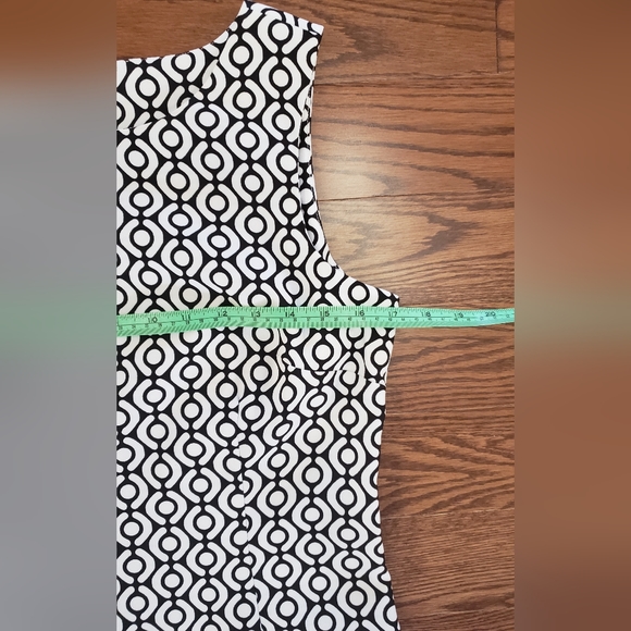 SOLD! Mario Serrani Sheath Dress Black & White Sz Small - Picture 4 of 5